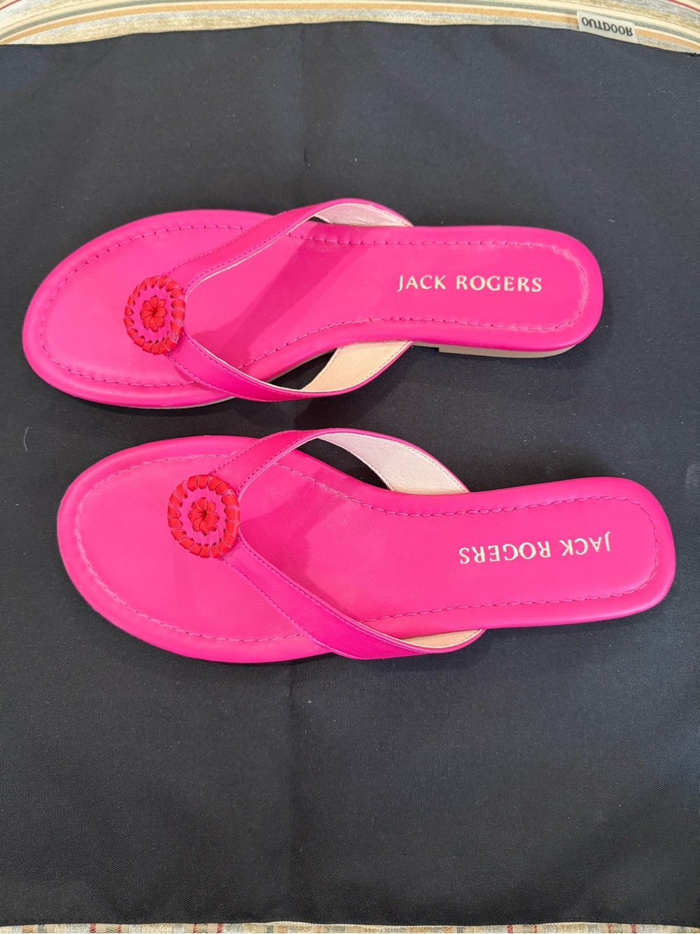 New Jack Rogers Hot Pink Leather Thong Sandals size 10 - Picture 3 of 7